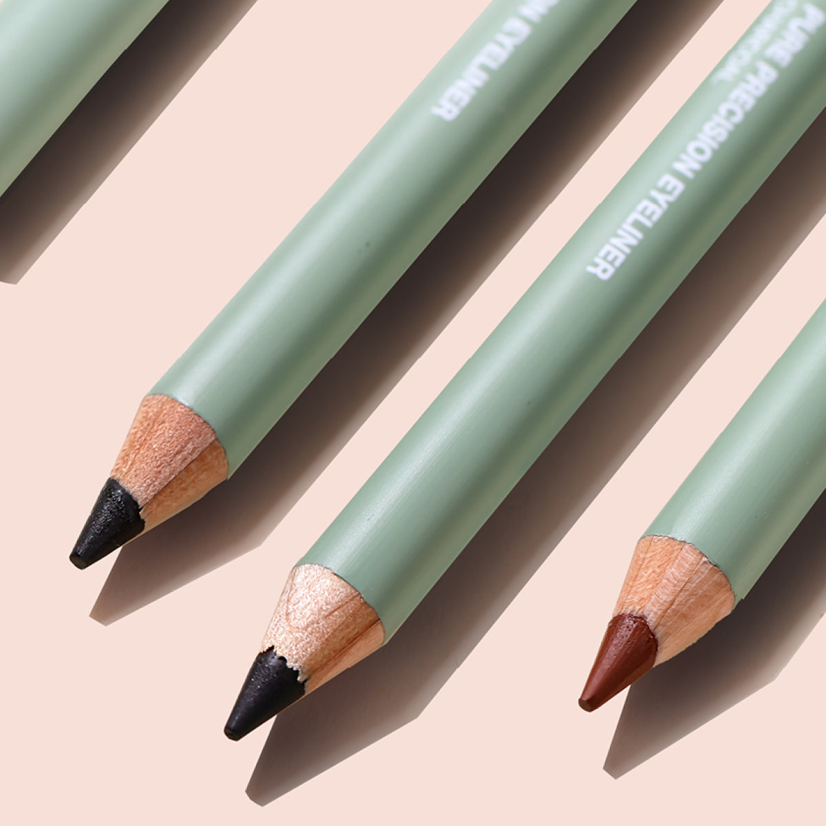 Pure Precision Eyeliner + Eye Contour Blending Brush